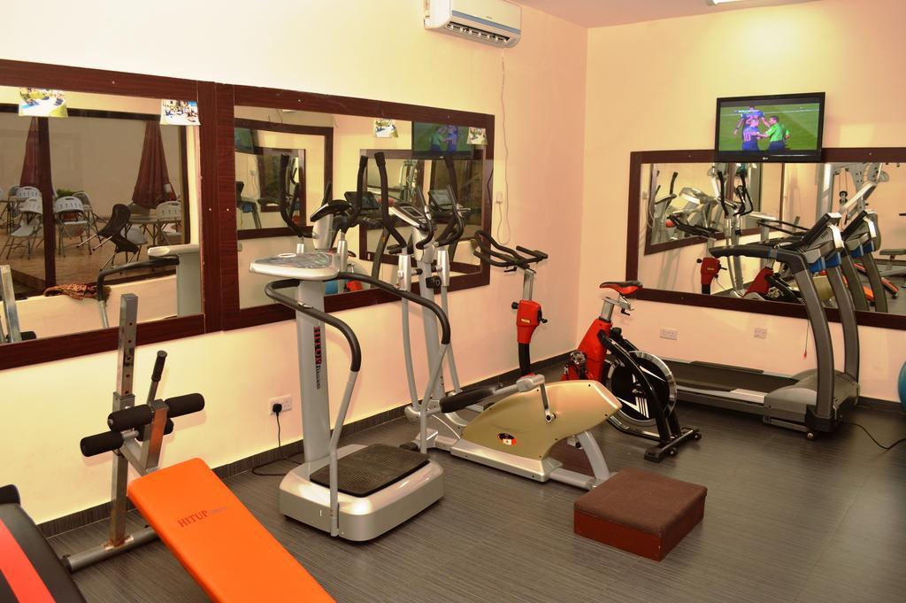 De Santos Hotel Agege Bagian luar foto