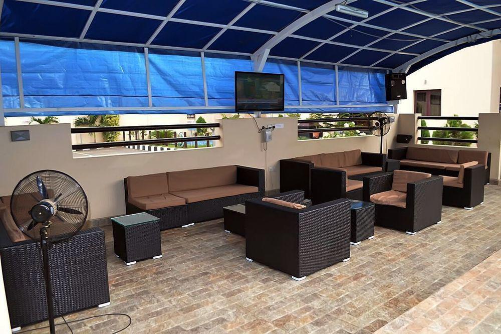 De Santos Hotel Agege Bagian luar foto