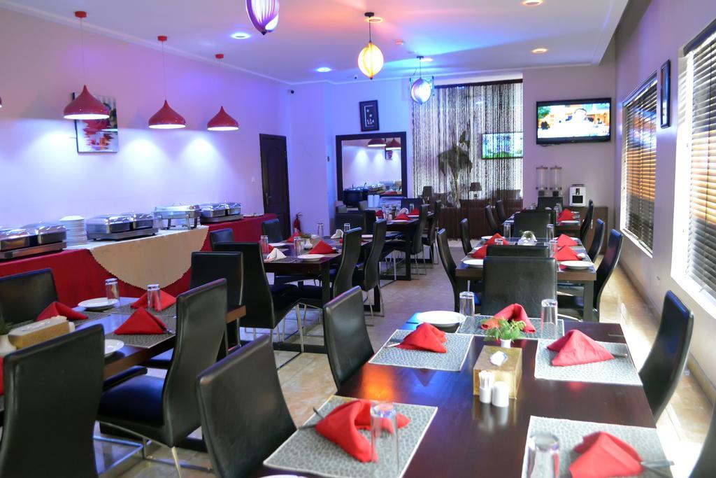 De Santos Hotel Agege Bagian luar foto